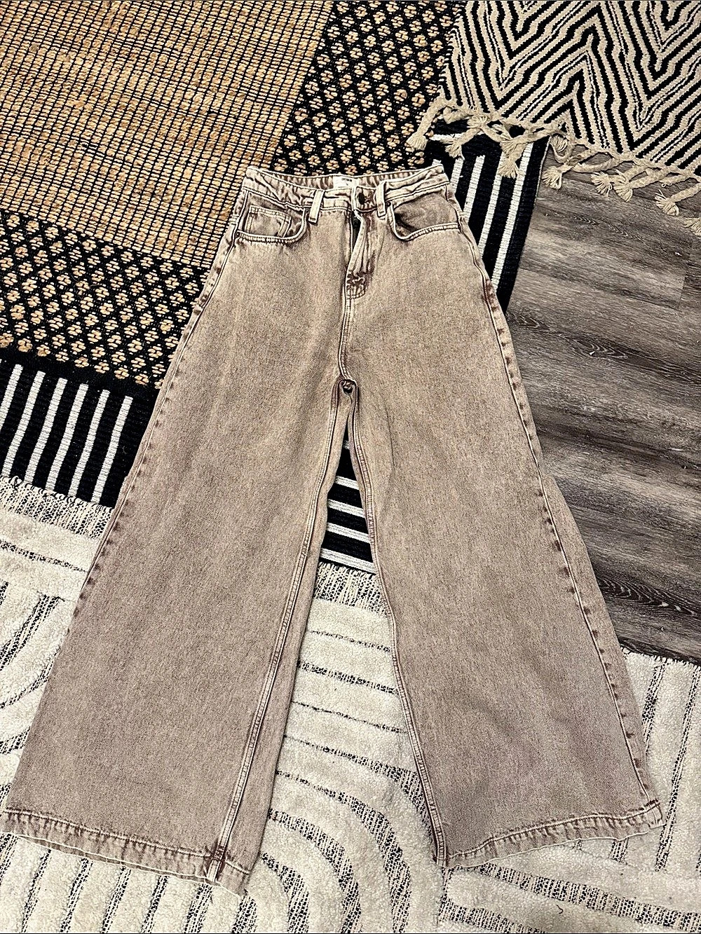 Afends Wide Leg Jeans in Brown Waist 26